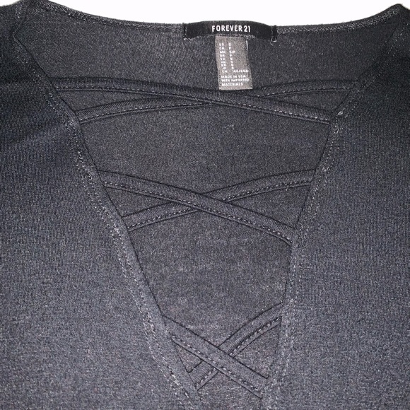 Black top - Picture 3 of 3